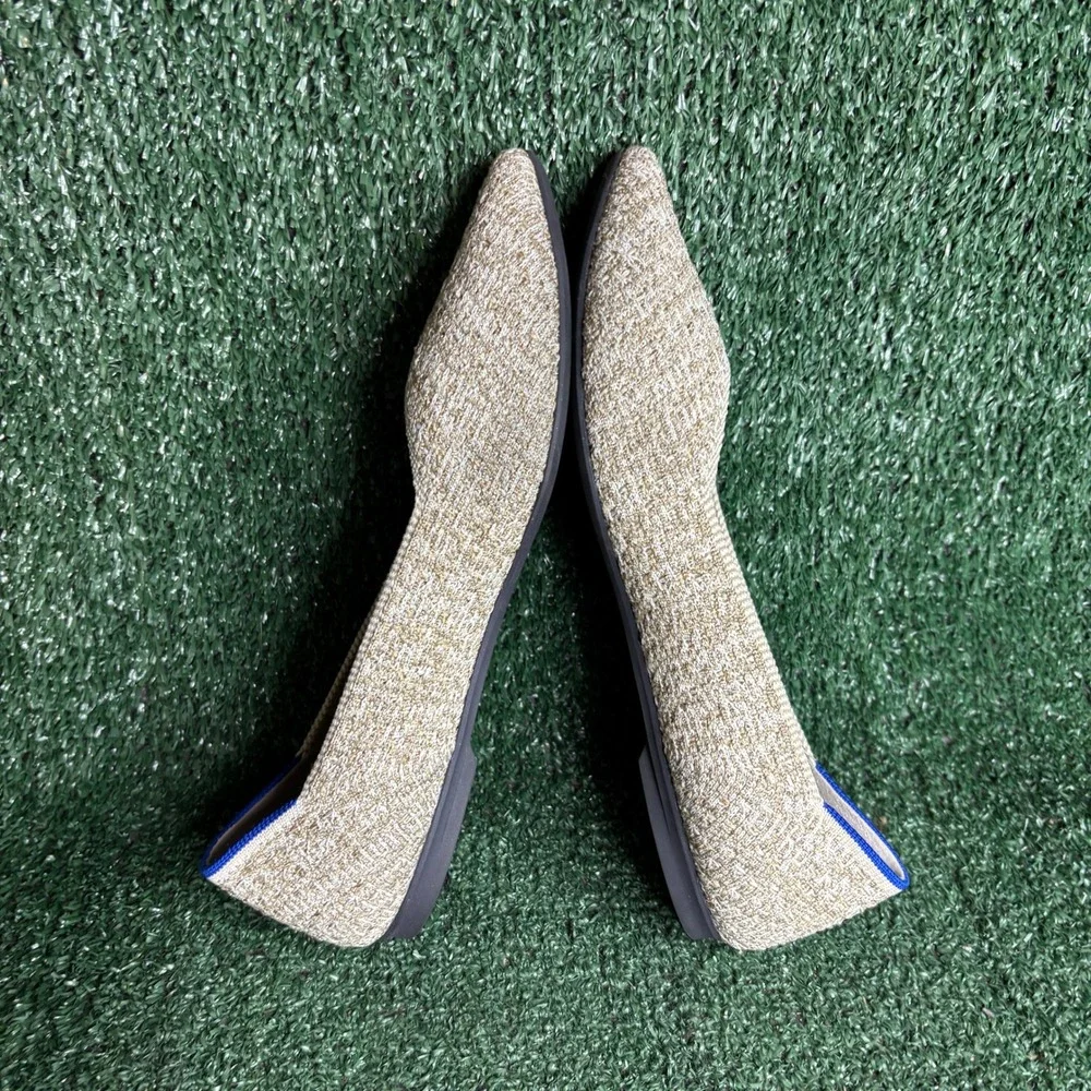 Rothys item you